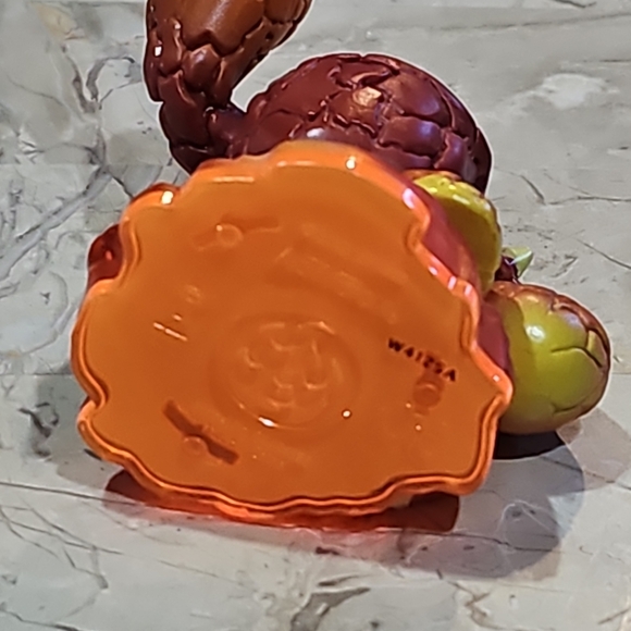 Skylanders: Giants: ERUPTOR Figure: SERIES 2: Skylanders - Picture 5 of 5